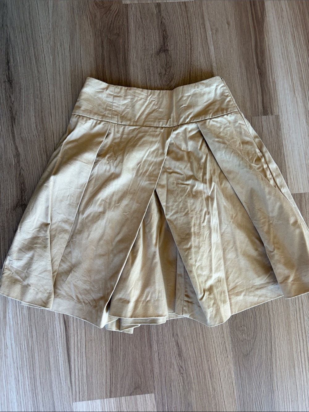 Beige Pleated Women’s Shorts